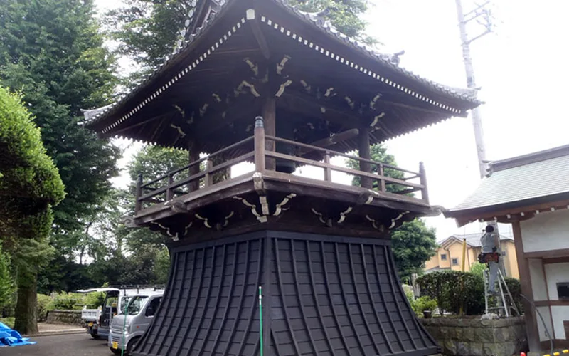 改修した鐘楼堂の外観
